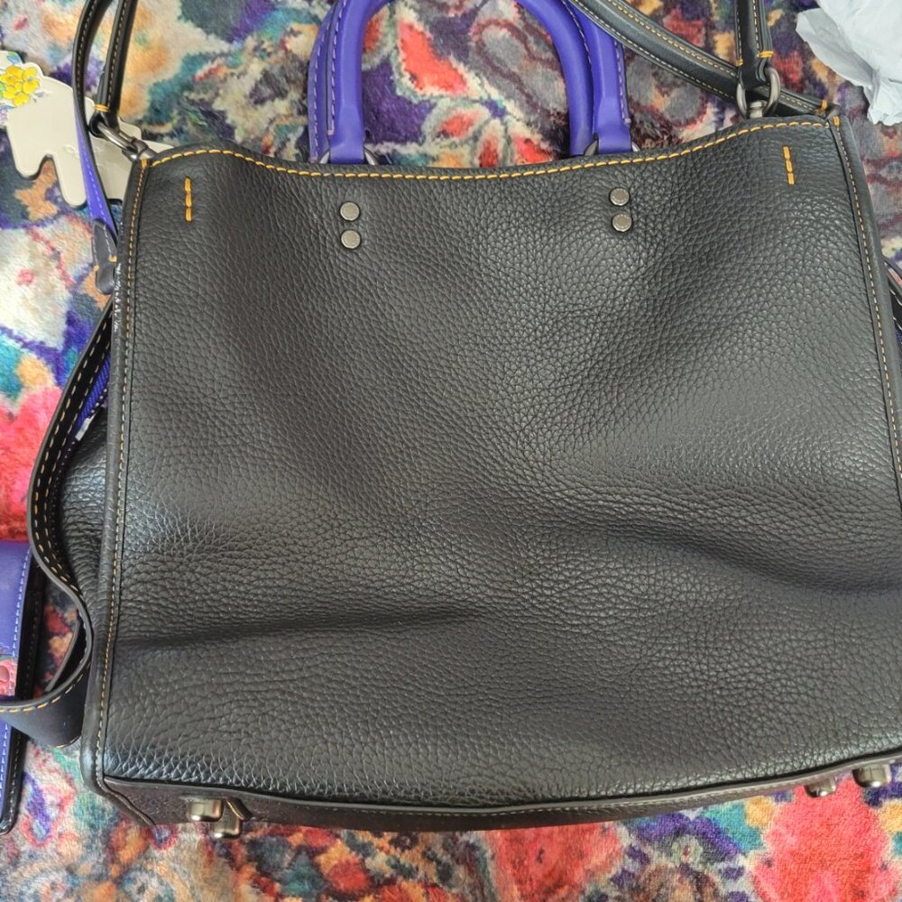 Limited edition Disney x Coach Dark Fairytale Rogue Snow White - Picture 6 of 11